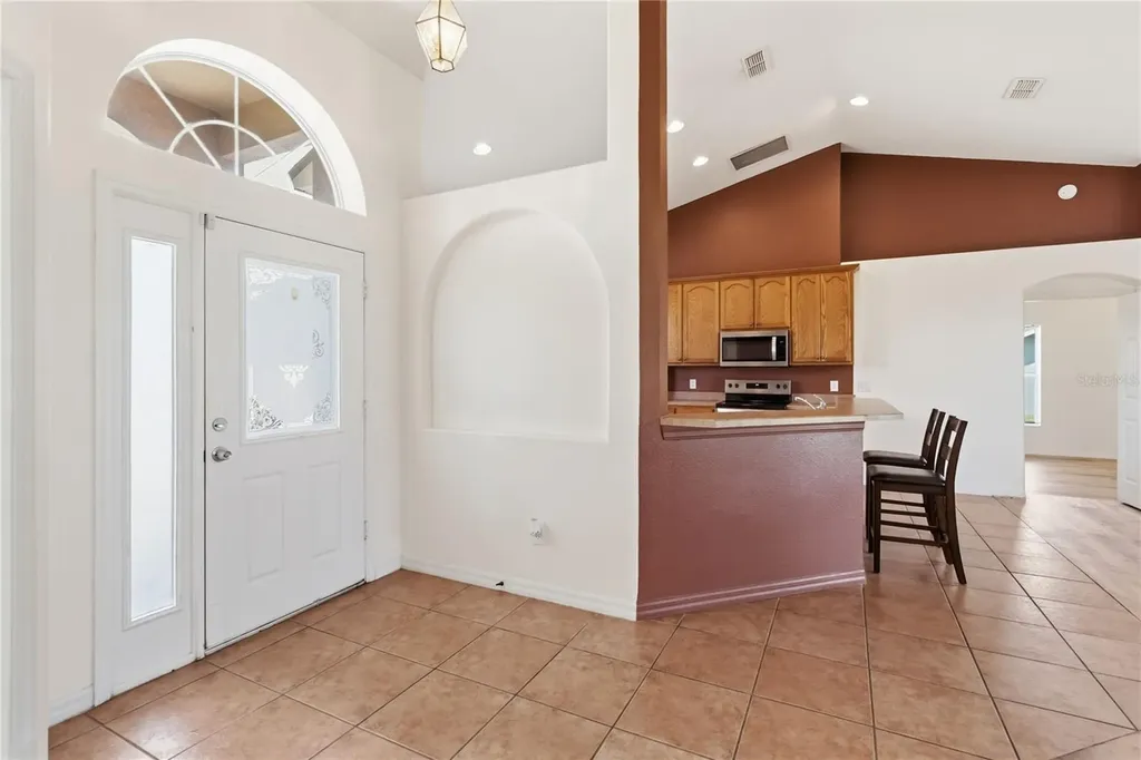 1019 Chamberlin Trail St Cloud FL 34769