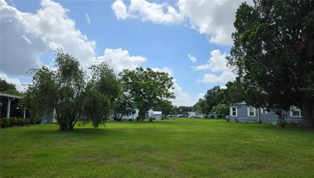 2557 Amyris Court Zellwood FL 32798