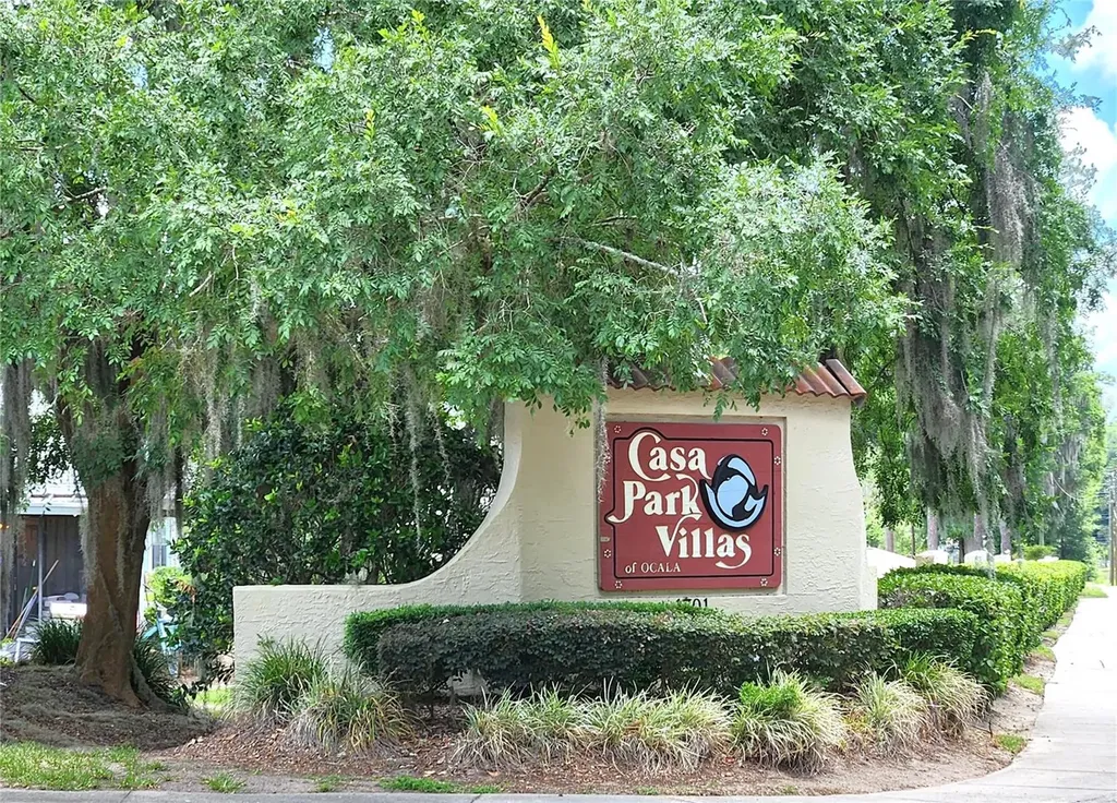 1701 SE 24th Road Ocala FL 34471