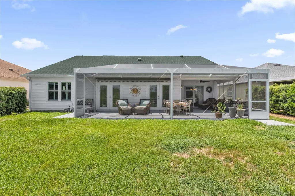521 Carrera Drive Lady Lake FL 32159