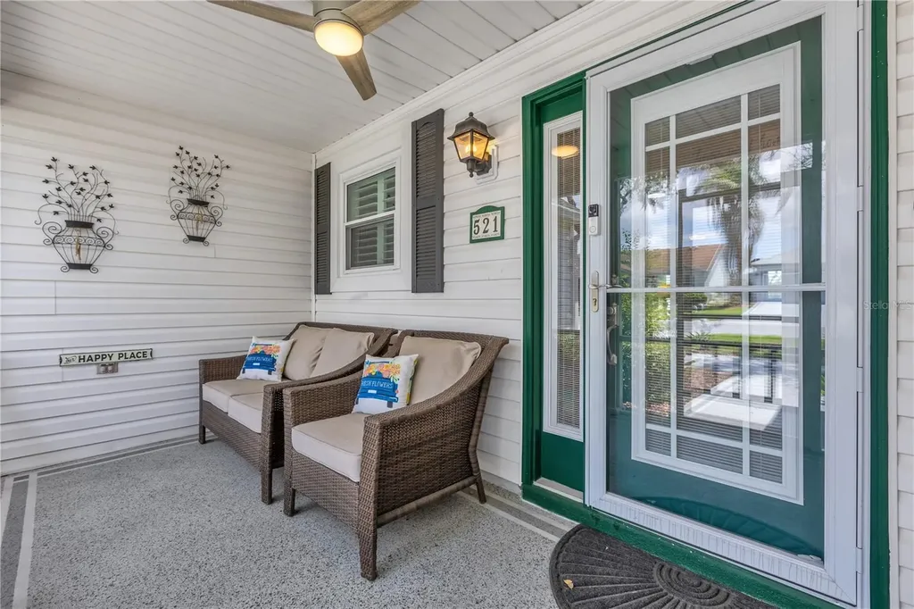 521 Carrera Drive Lady Lake FL 32159