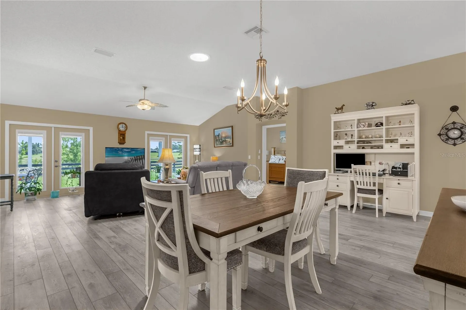 521 Carrera Drive Lady Lake FL 32159