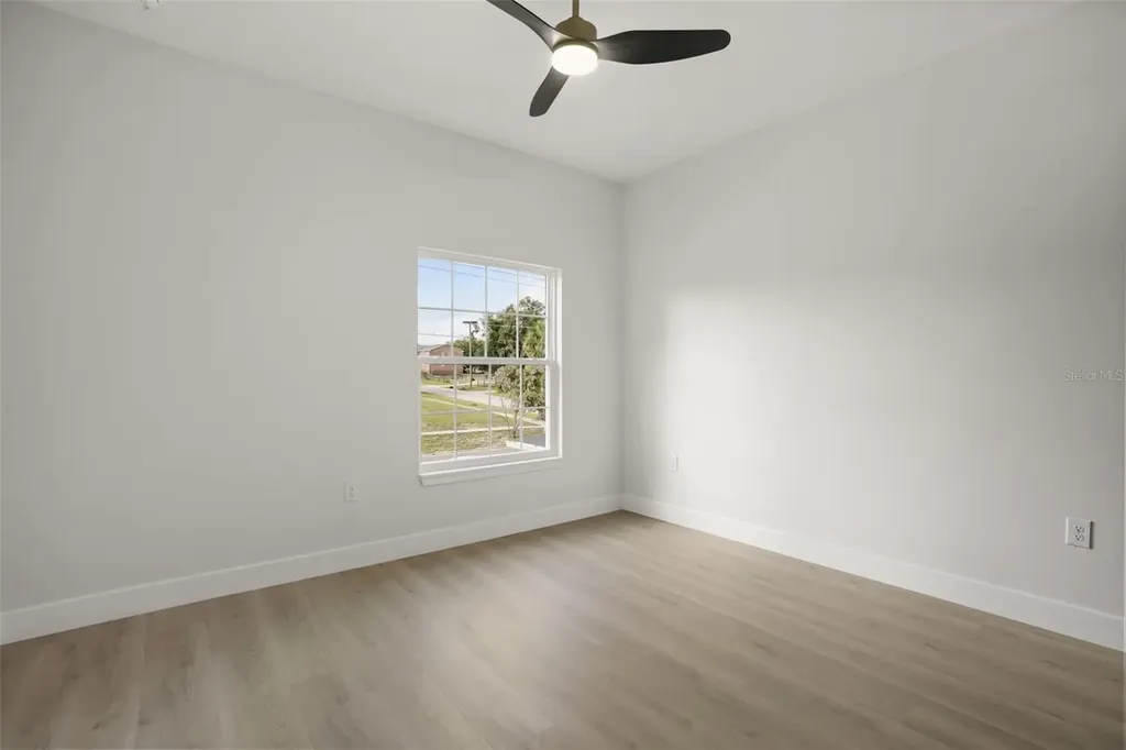 823 E Mcdonald Avenue Eustis FL 32726
