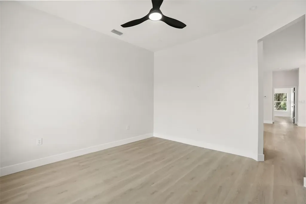 823 E Mcdonald Avenue Eustis FL 32726