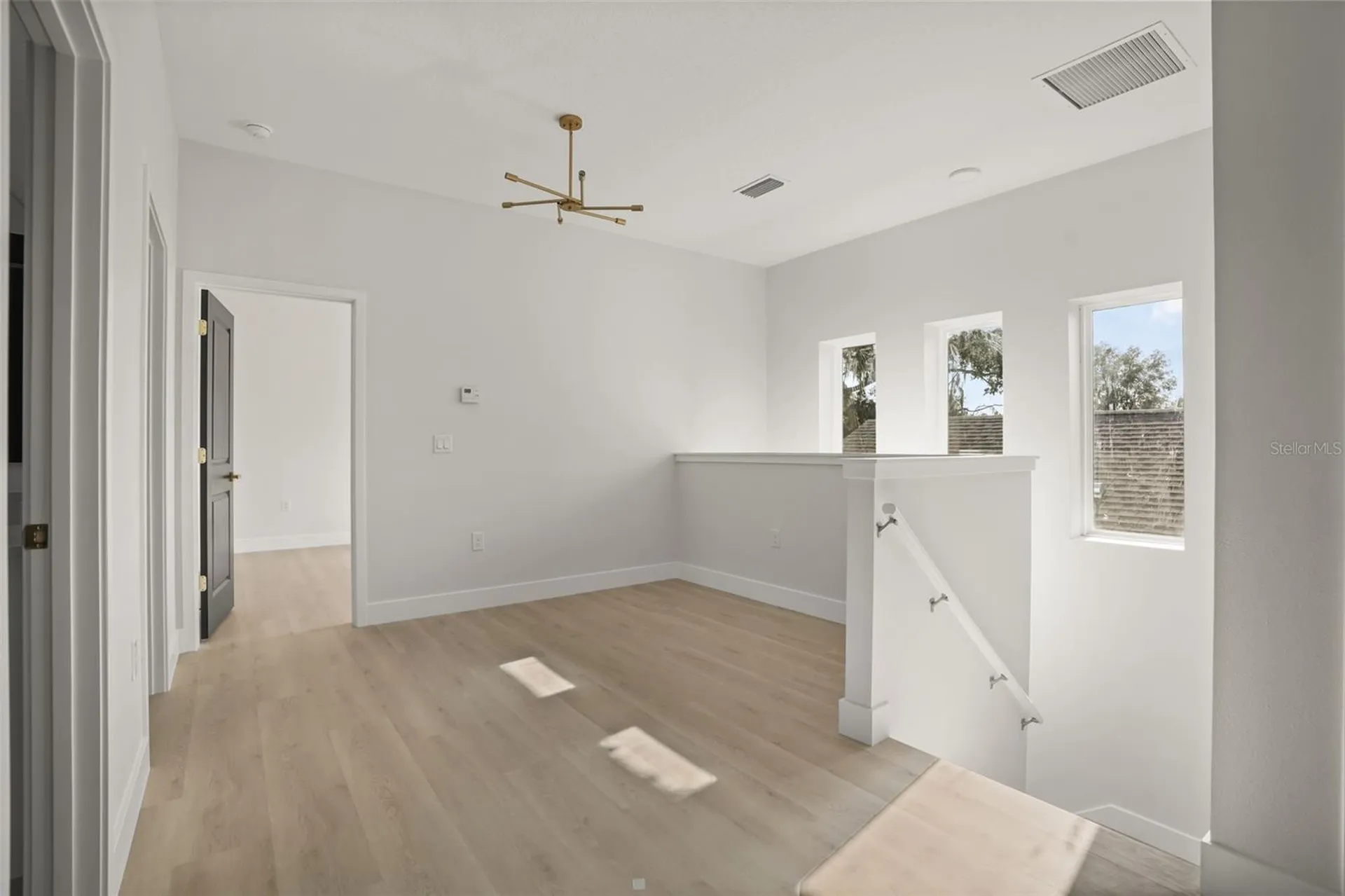 823 E Mcdonald Avenue Eustis FL 32726