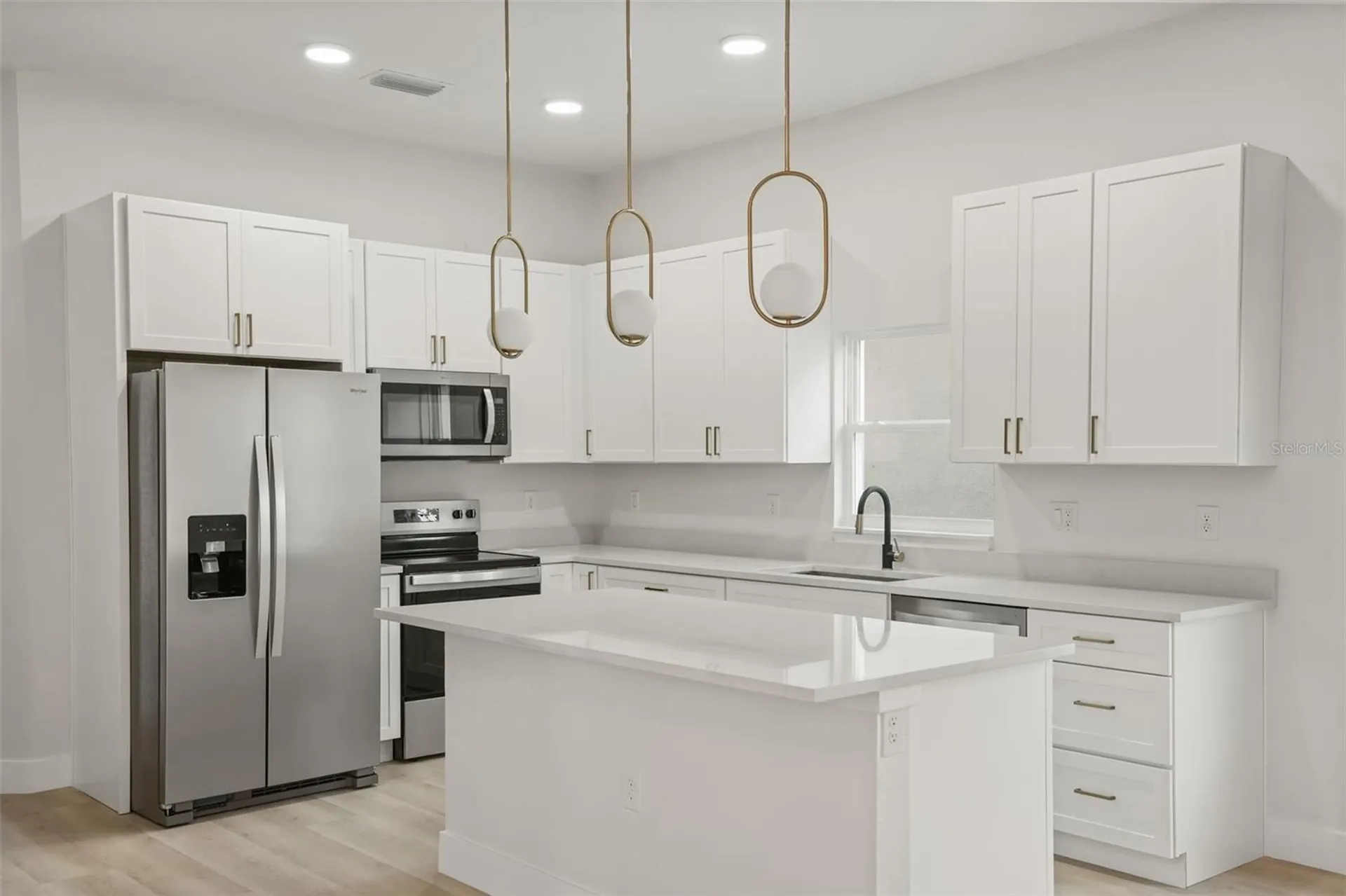 823 E Mcdonald Avenue Eustis FL 32726