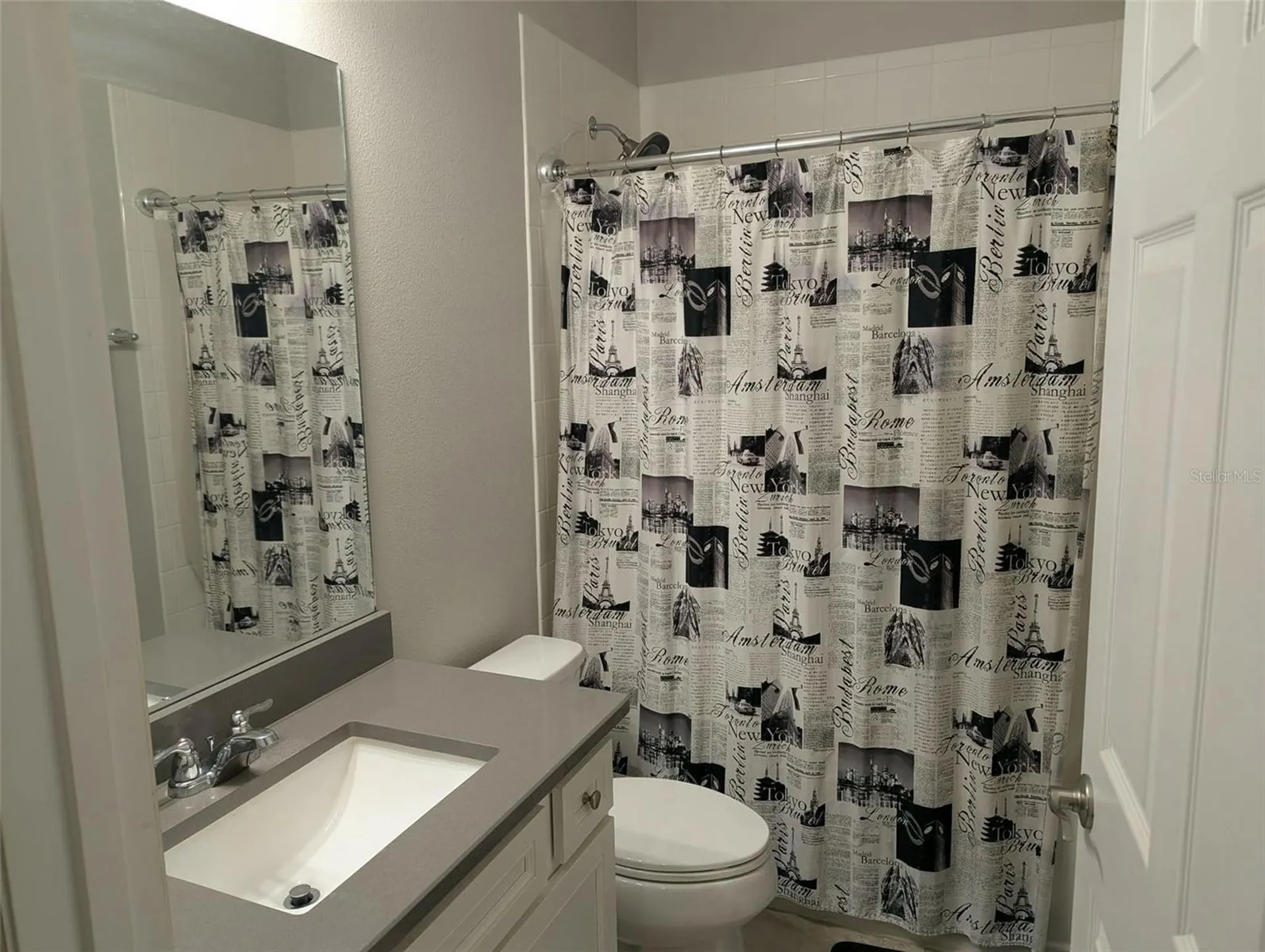 2494 Felce Court Davenport FL 33897