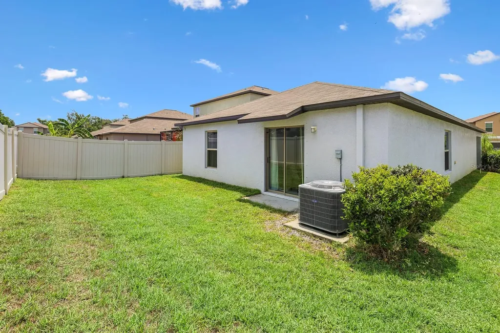 12011 Miracle Mile Drive Riverview FL 33578