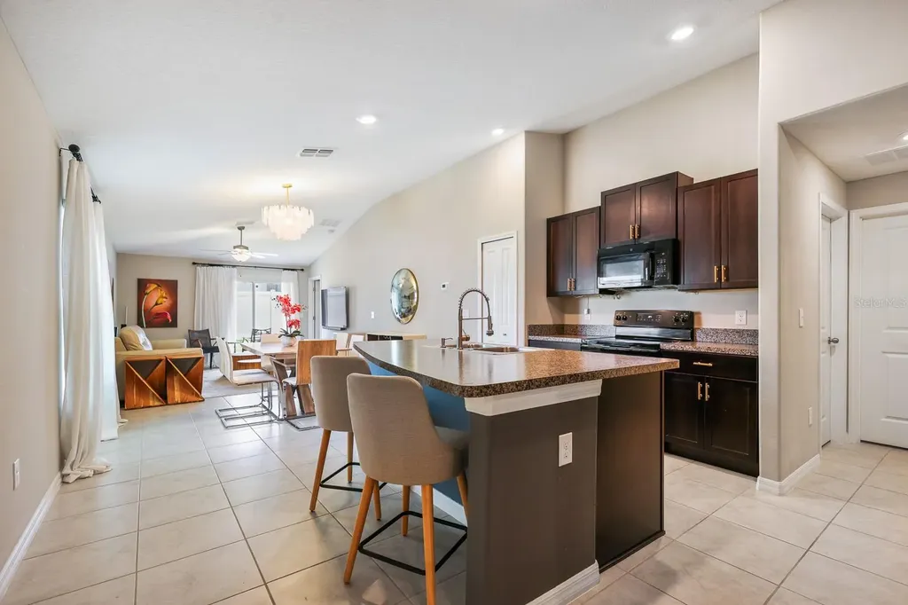 12011 Miracle Mile Drive Riverview FL 33578