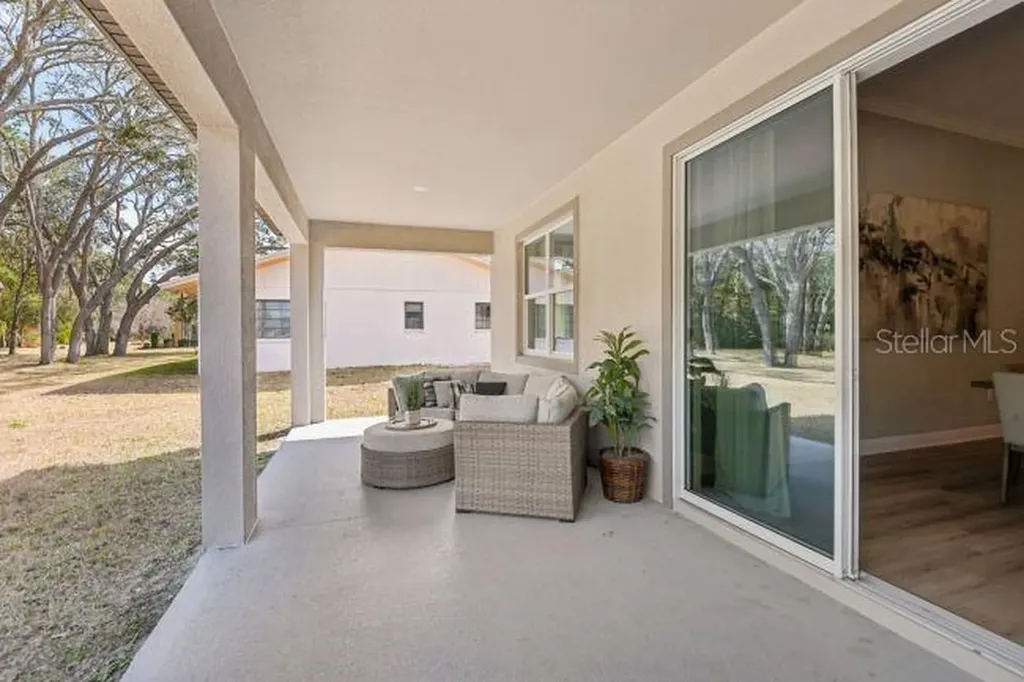 52 Slipper Trail Palm Coast FL 32164