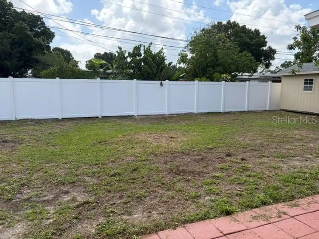 11601 109th Street Seminole FL 33778