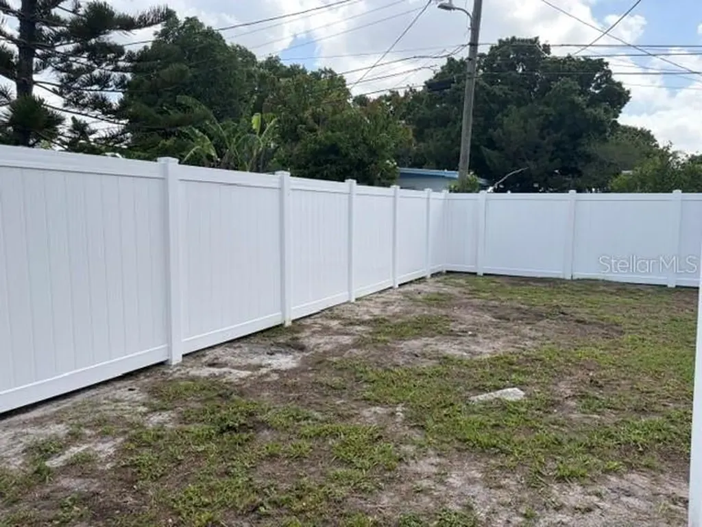 11601 109th Street Seminole FL 33778