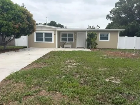 11601 109th Street Seminole FL 33778