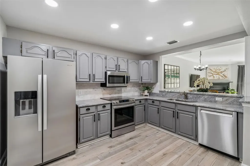 1508 S Bay Villa Place Tampa FL 33629