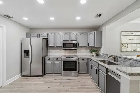 1508 S Bay Villa Place Tampa FL 33629