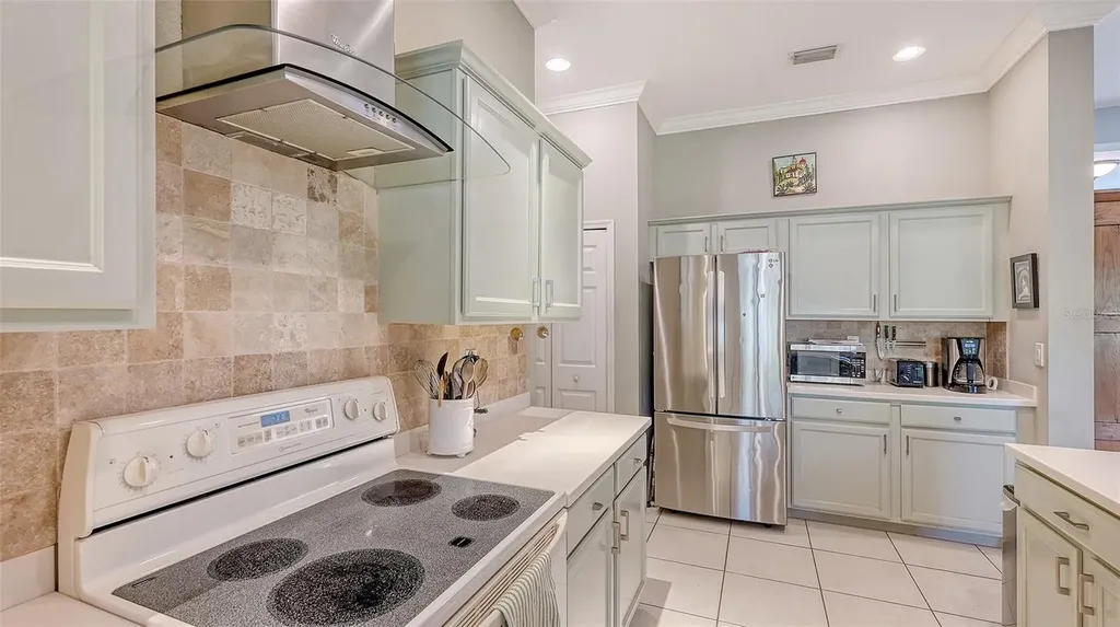 315 Londonderry Drive Sarasota FL 34240