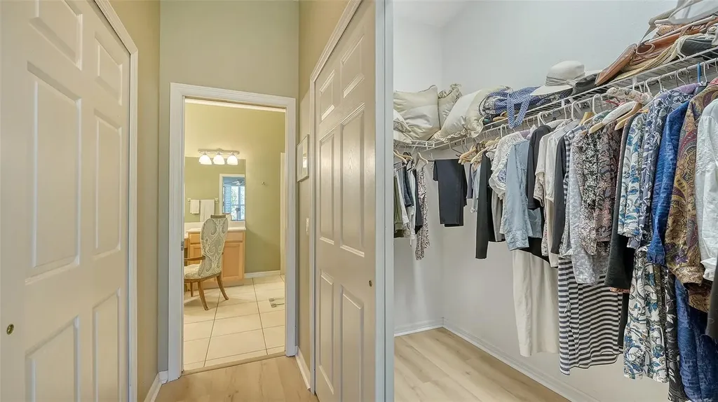 315 Londonderry Drive Sarasota FL 34240