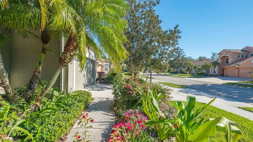 315 Londonderry Drive Sarasota FL 34240