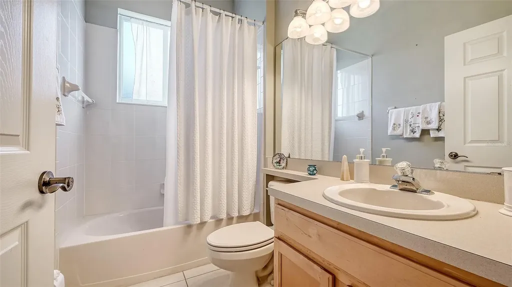 315 Londonderry Drive Sarasota FL 34240