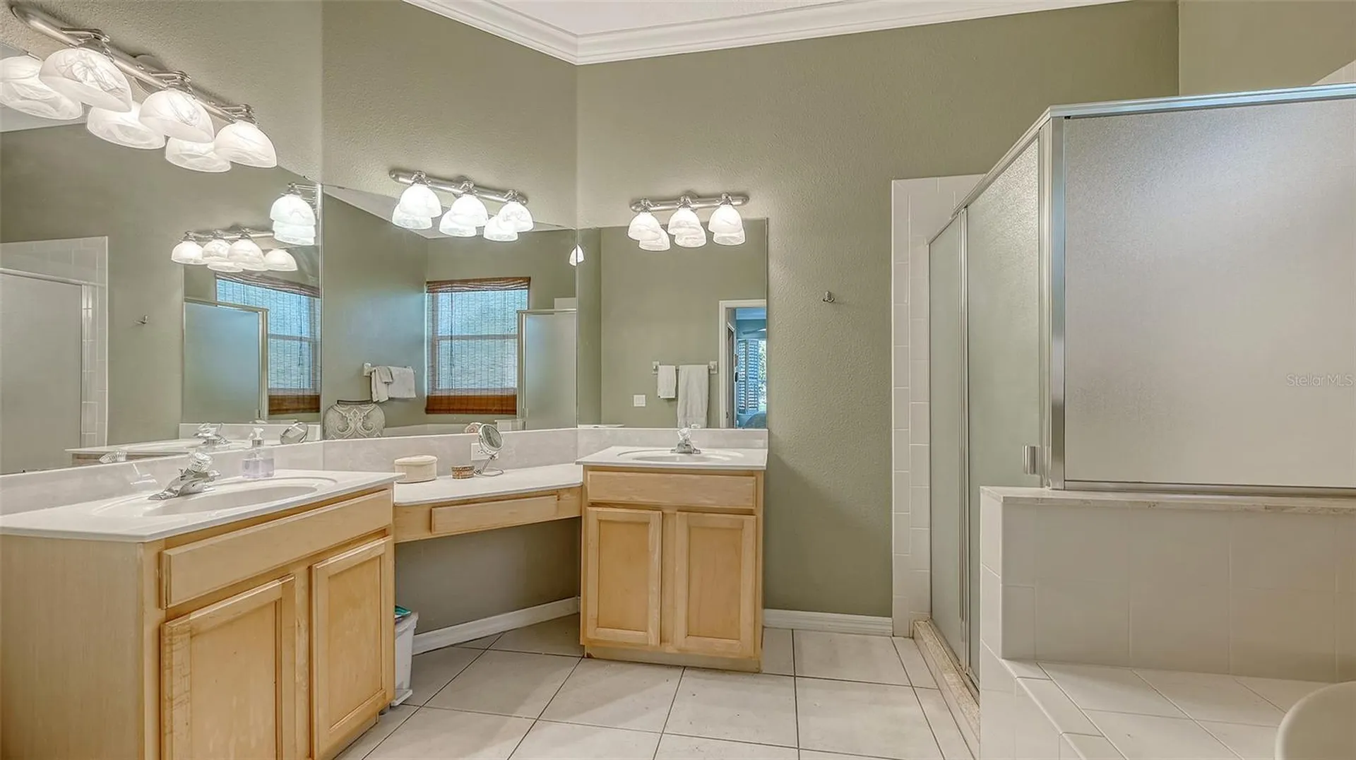 315 Londonderry Drive Sarasota FL 34240