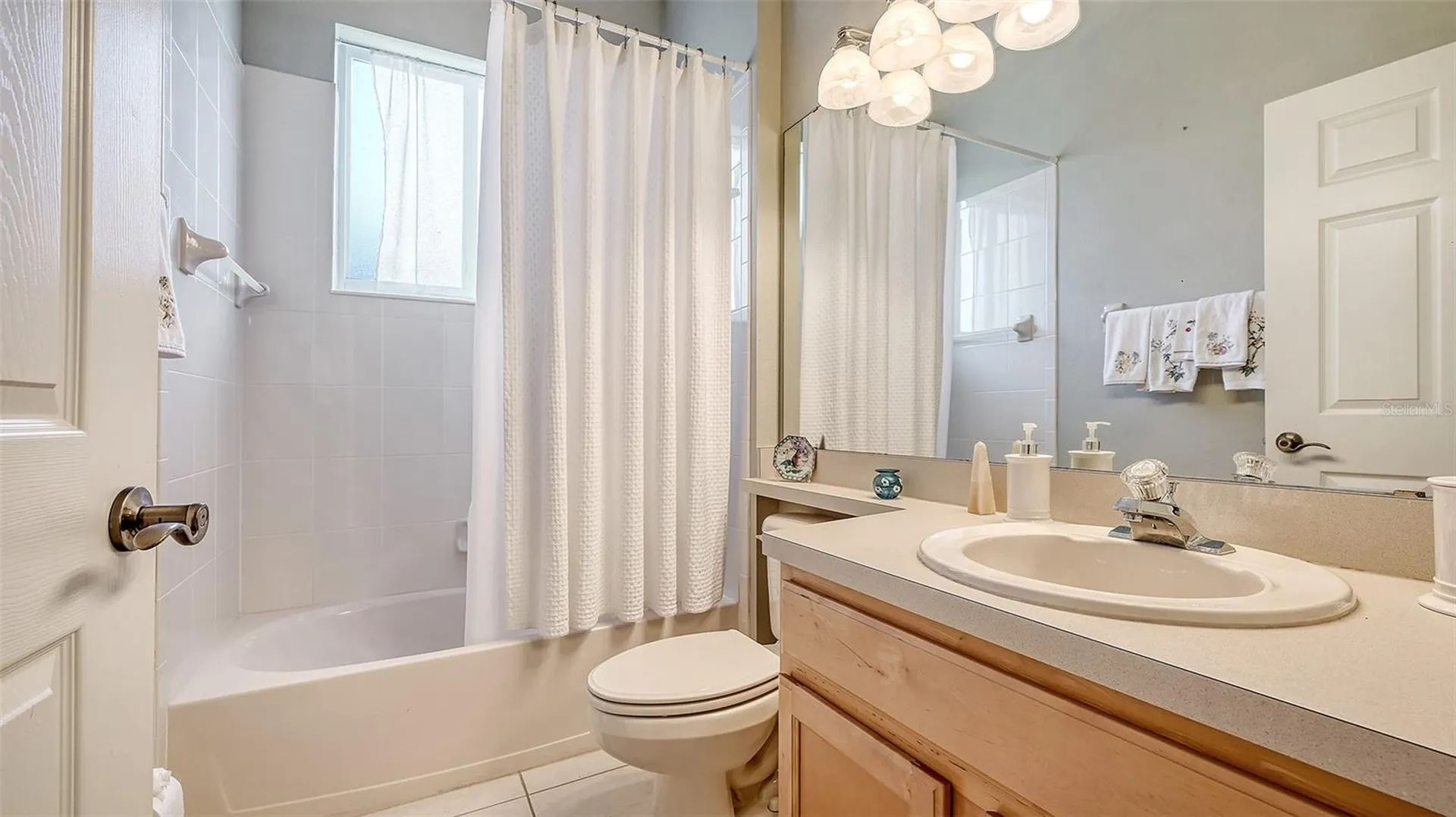 315 Londonderry Drive Sarasota FL 34240