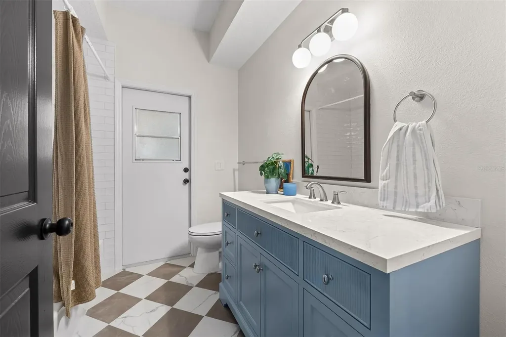 14850 Lymington Circle Orlando FL 32826