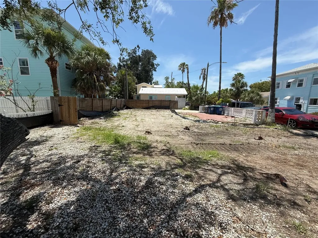 8586 E Bay Drive Treasure Island FL 33706