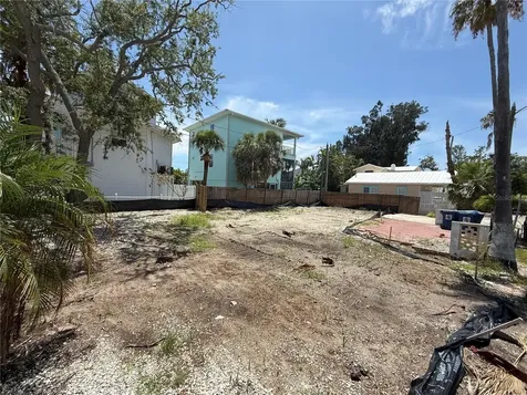 8586 E Bay Drive Treasure Island FL 33706