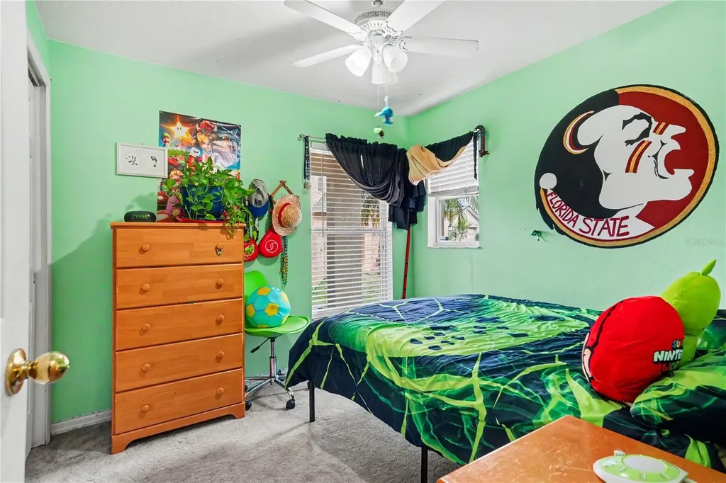 11917 Mango Groves Boulevard Seffner FL 33584
