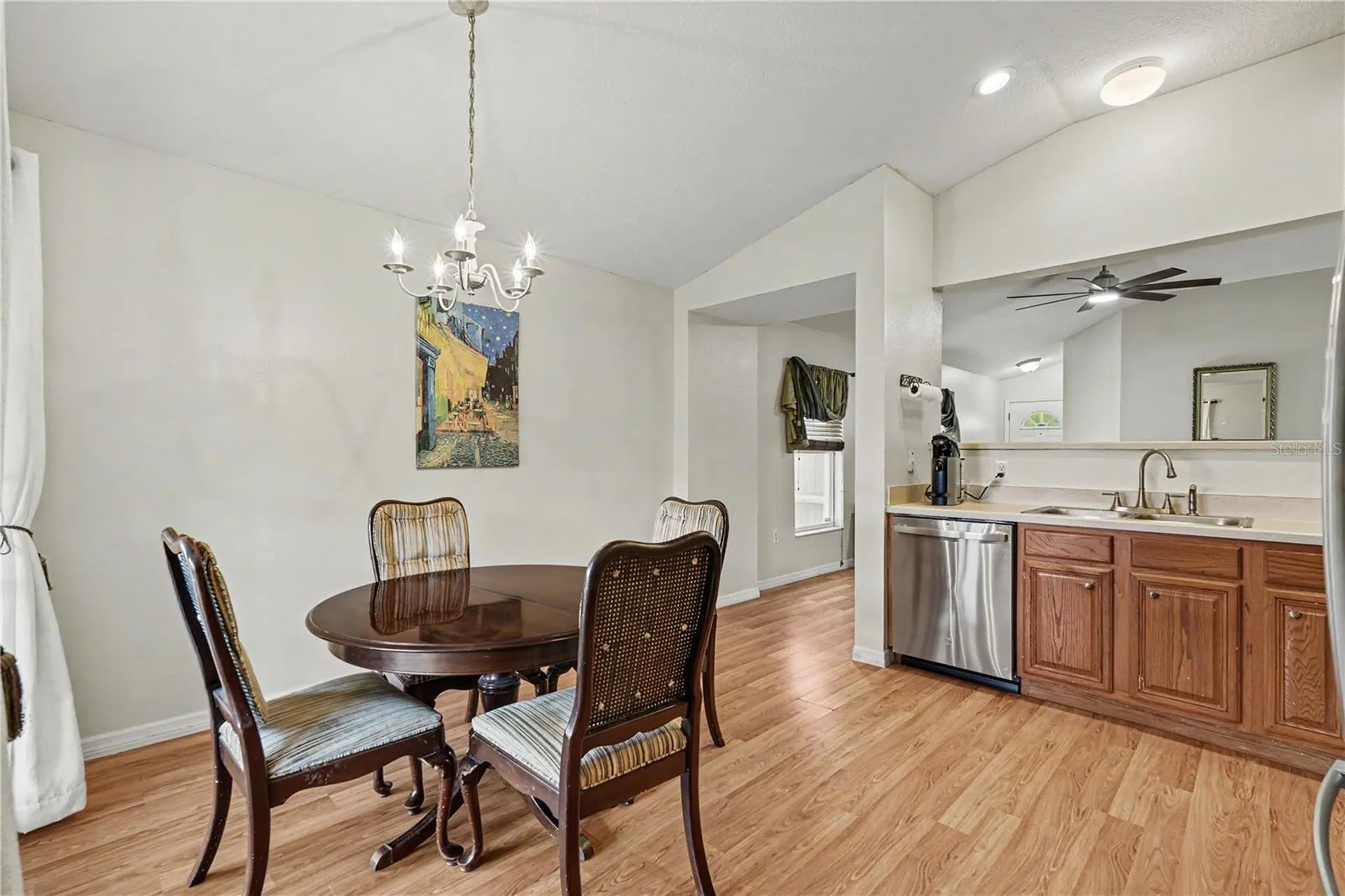 11917 Mango Groves Boulevard Seffner FL 33584