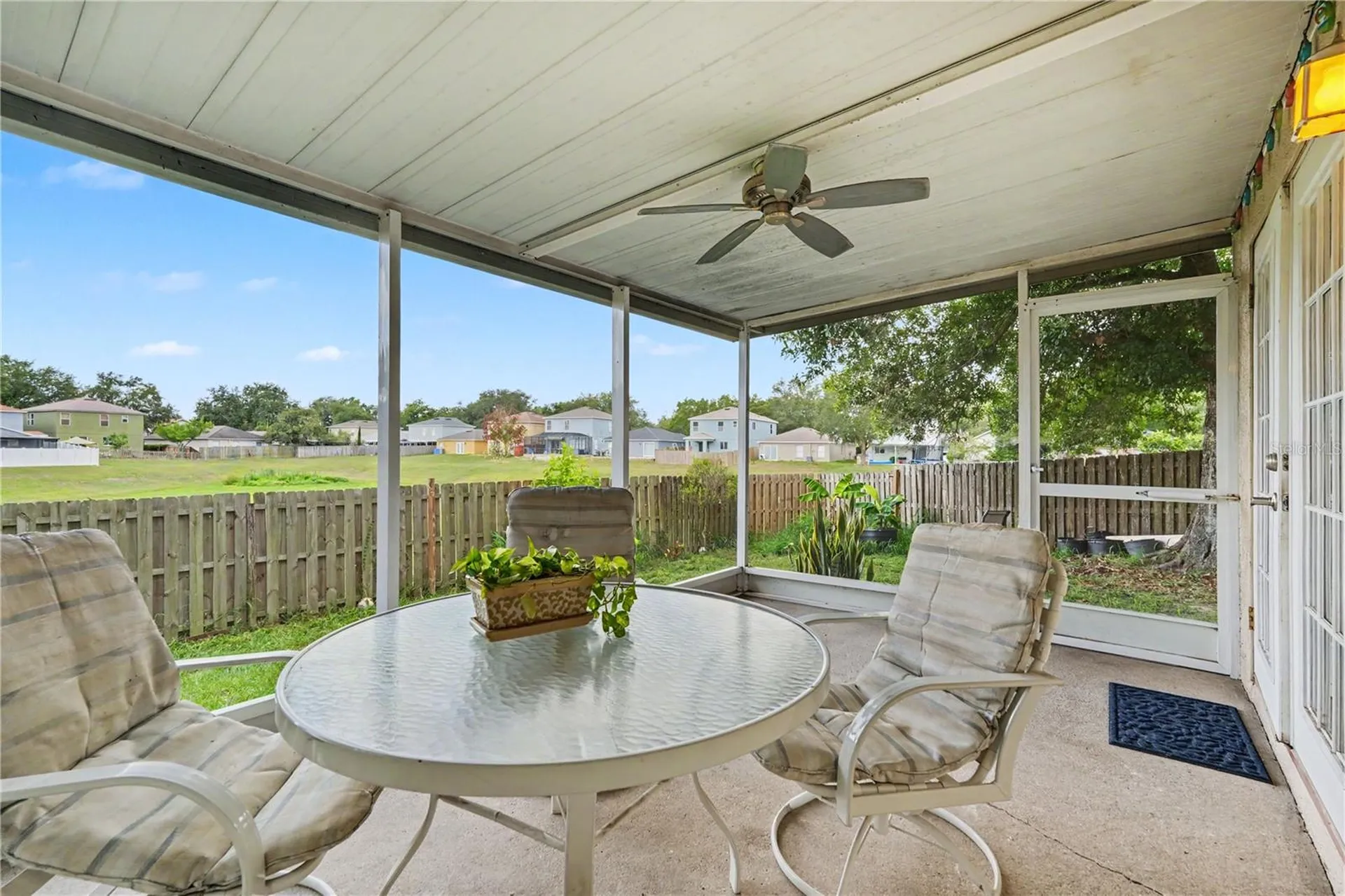 11917 Mango Groves Boulevard Seffner FL 33584