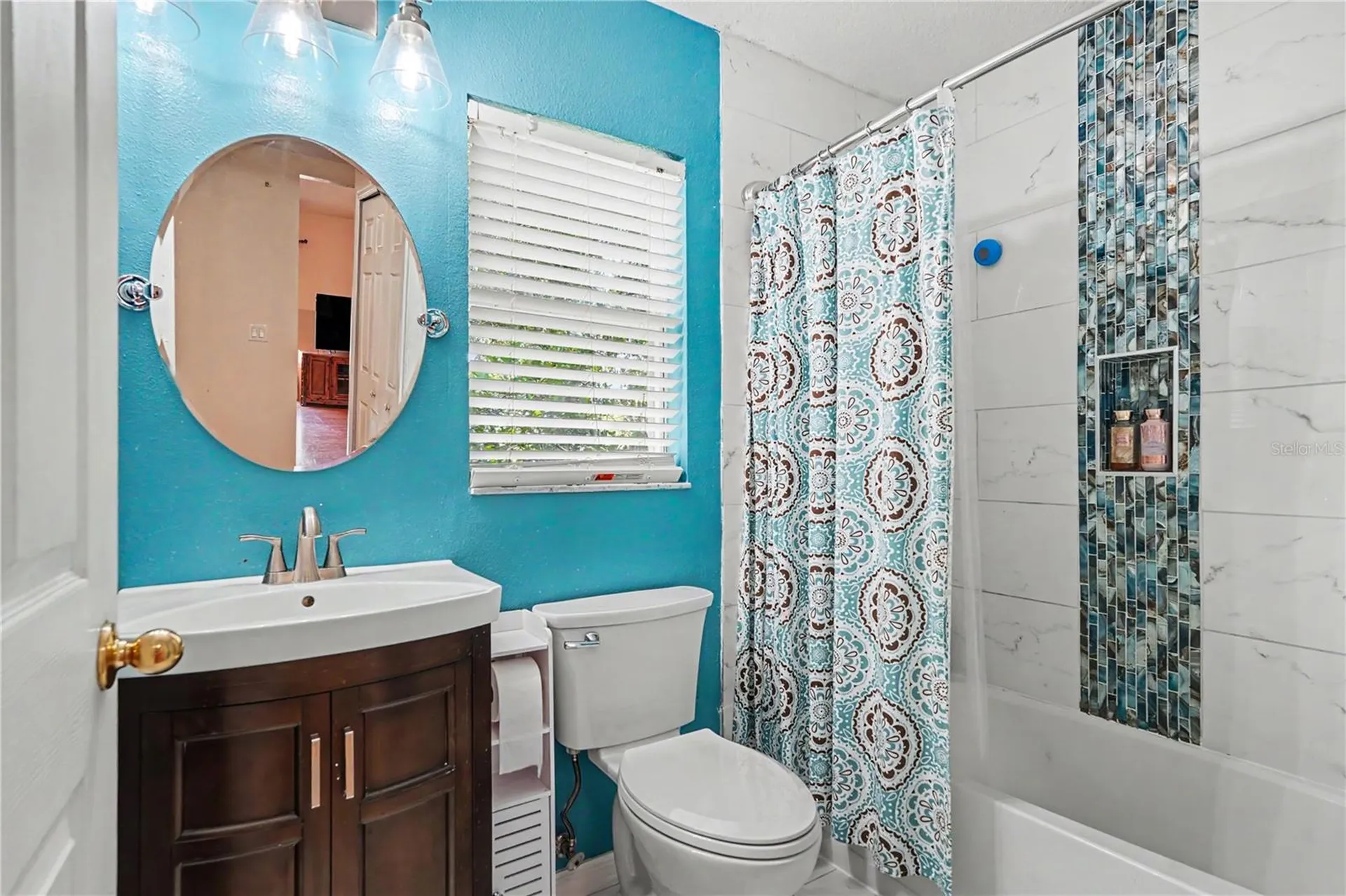 11917 Mango Groves Boulevard Seffner FL 33584