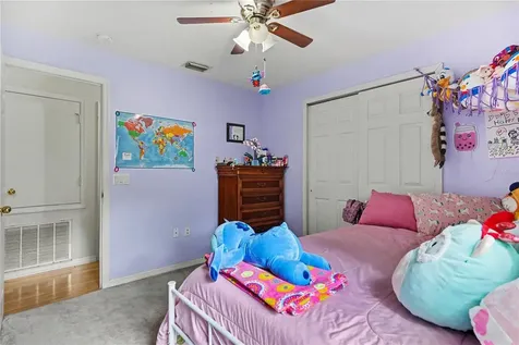 11917 Mango Groves Boulevard Seffner FL 33584