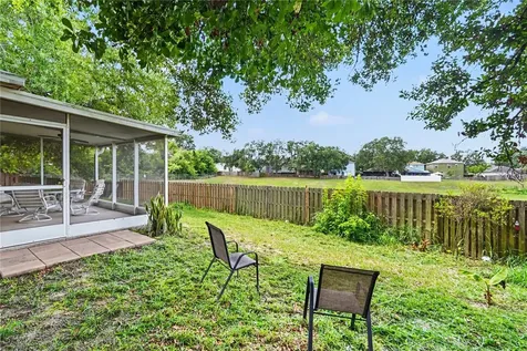 11917 Mango Groves Boulevard Seffner FL 33584