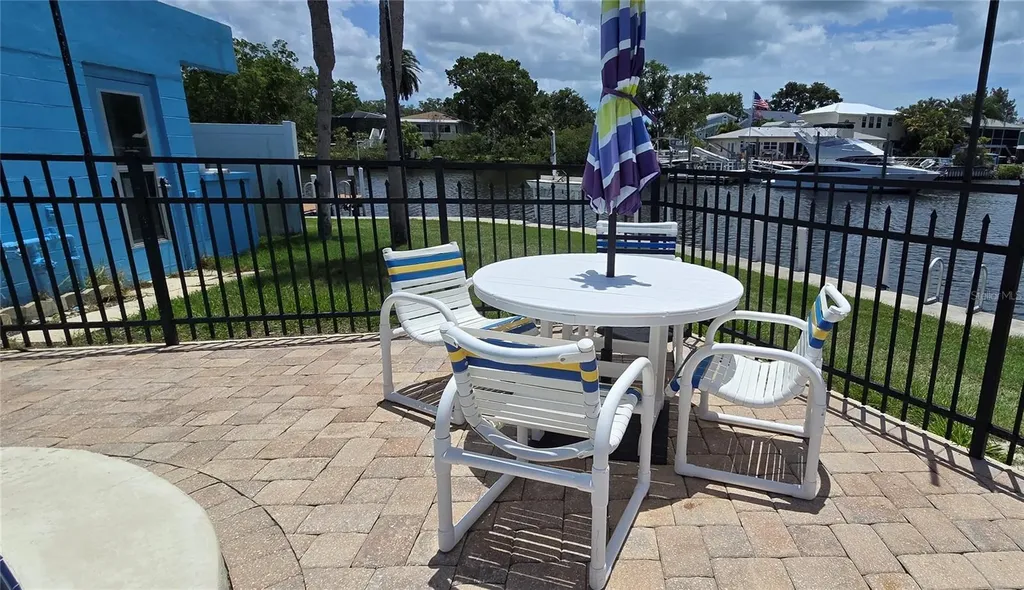 9 Yawl Lane Palm Harbor FL 34683