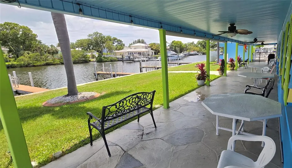 9 Yawl Lane Palm Harbor FL 34683