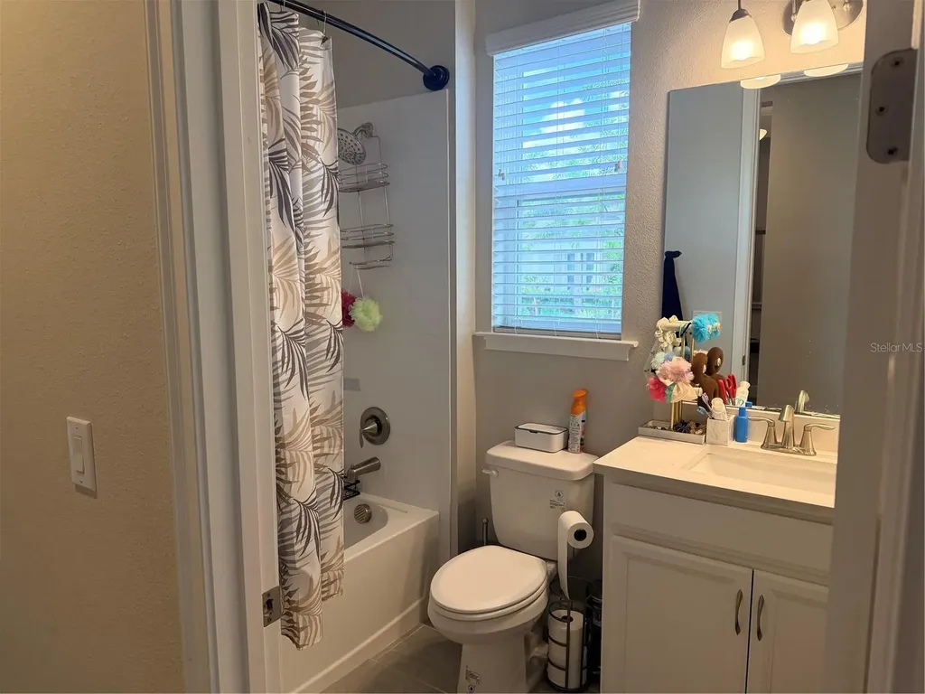 5738 Long Shore Loop Sarasota FL 34238