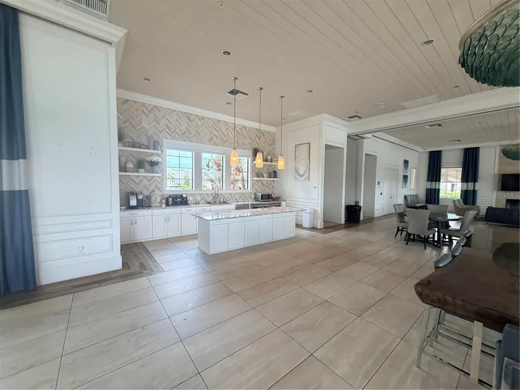 5738 Long Shore Loop Sarasota FL 34238