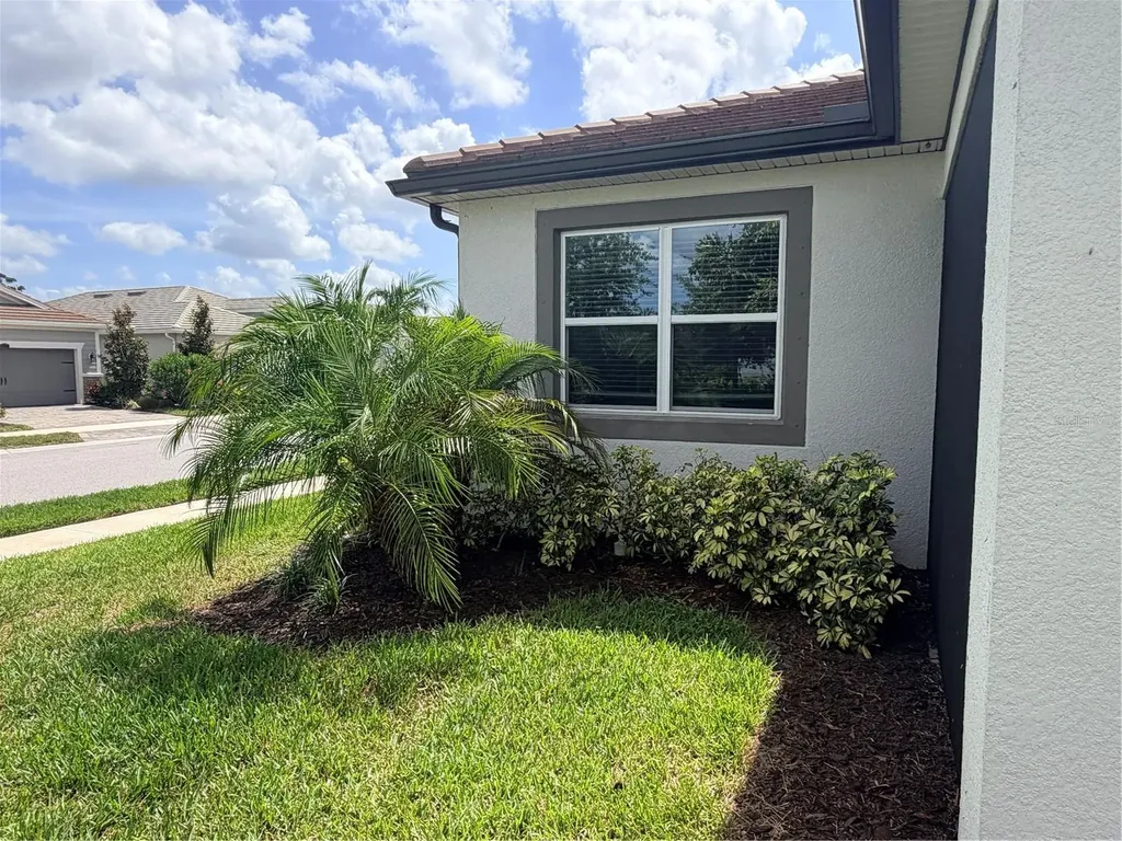 5738 Long Shore Loop Sarasota FL 34238