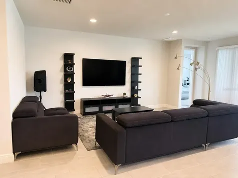 5738 Long Shore Loop Sarasota FL 34238