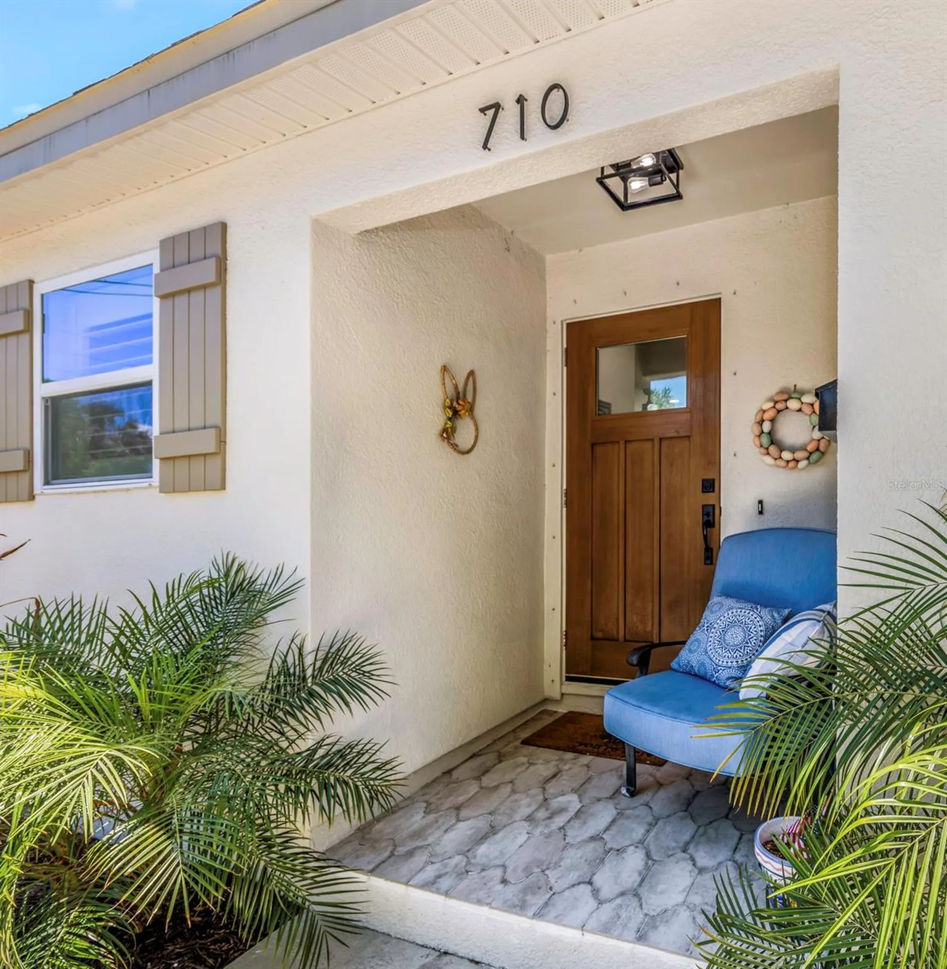 710 31st Avenue N St Petersburg FL 33704
