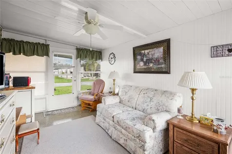 5633 Benton Street Zephyrhills FL 33542