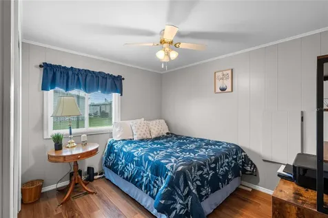 5633 Benton Street Zephyrhills FL 33542