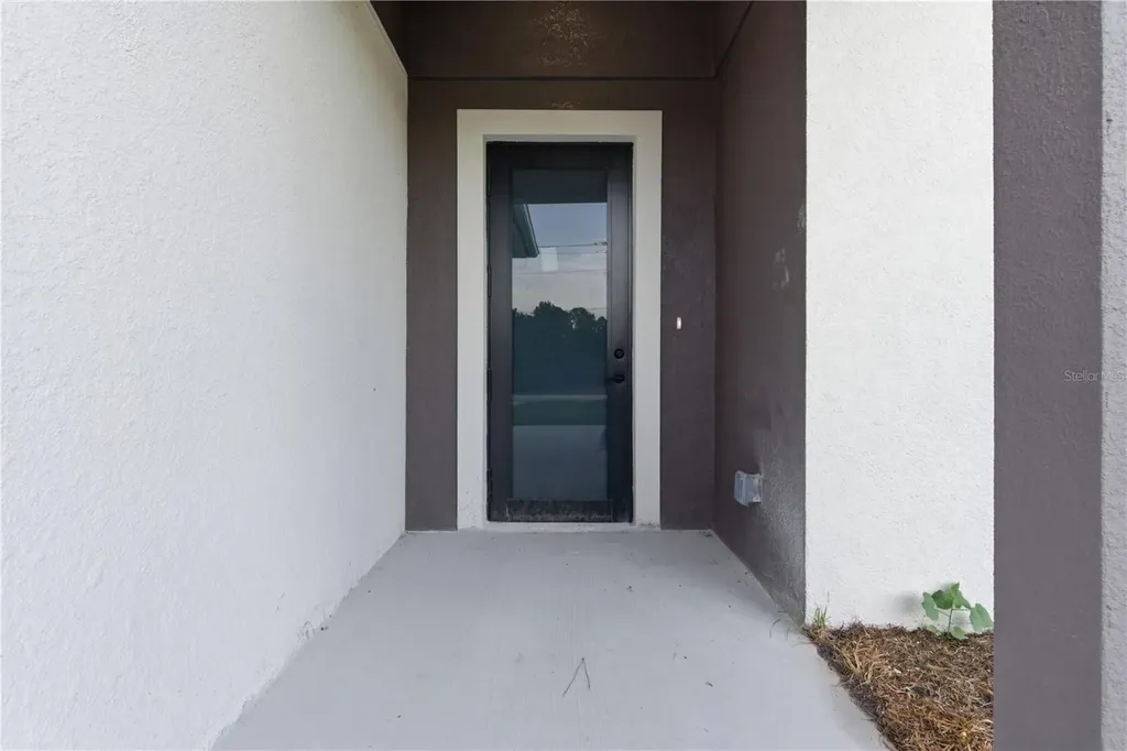 923 Milwaukee Boulevard Lehigh Acres FL 33974