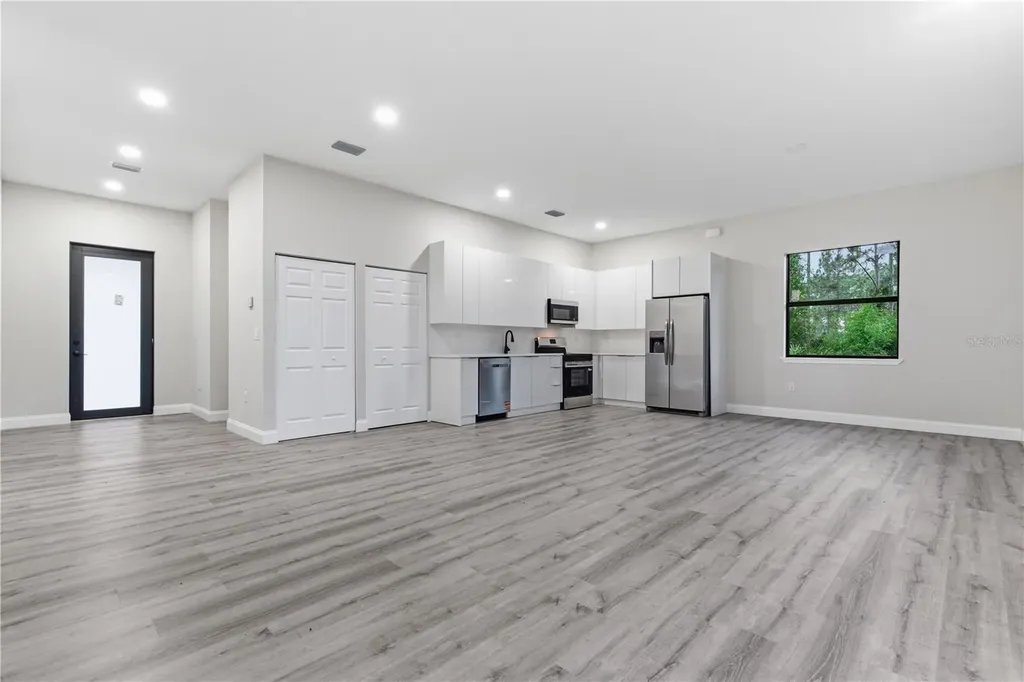 923 Milwaukee Boulevard Lehigh Acres FL 33974