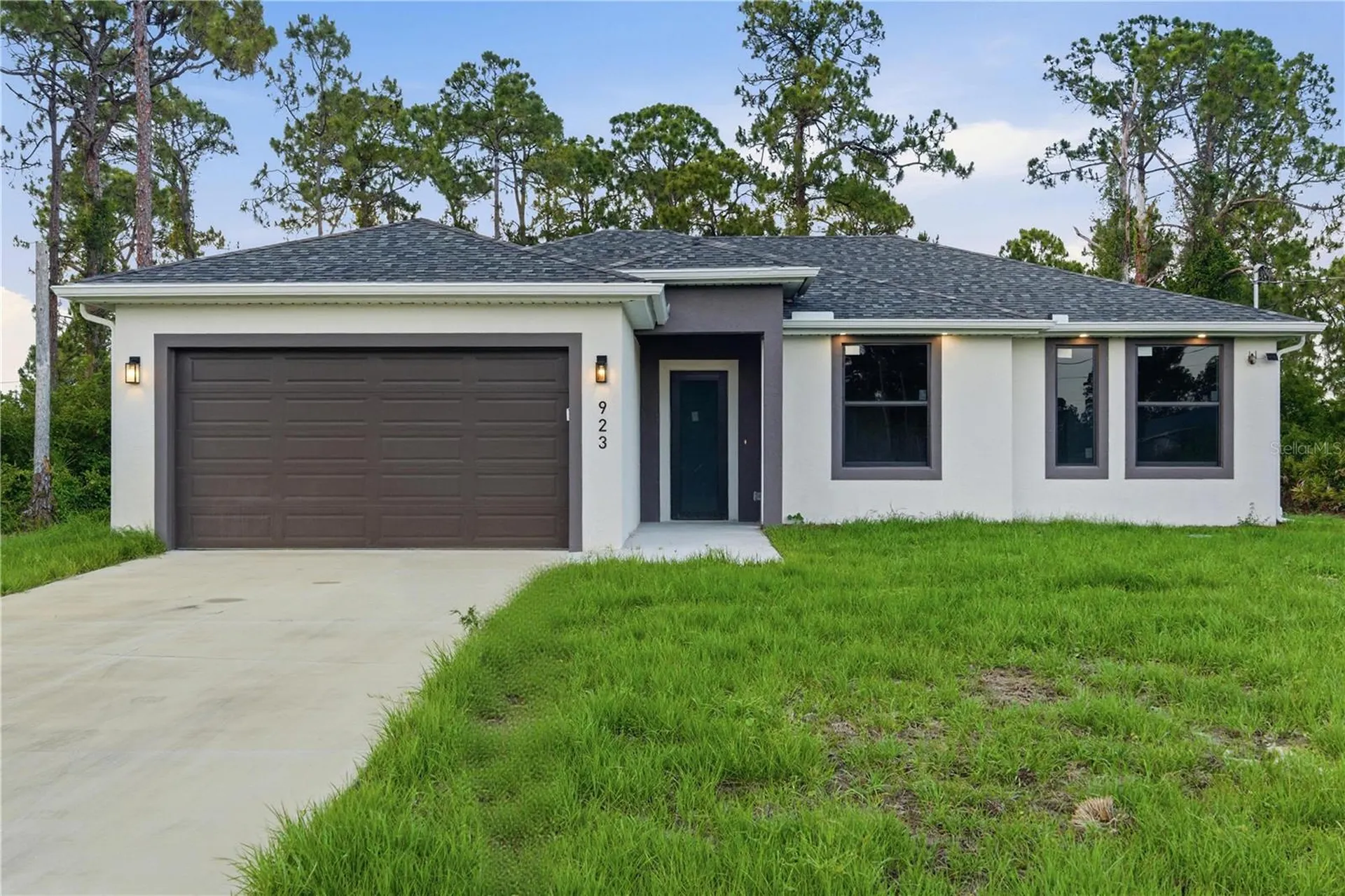 923 Milwaukee Boulevard Lehigh Acres FL 33974