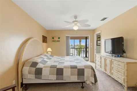 3935 Country Club Boulevard Cape Coral FL 33904