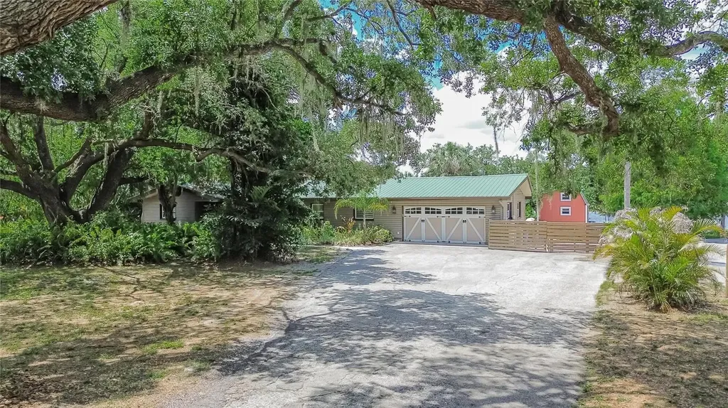 5401 674 Highway Wimauma FL 33598