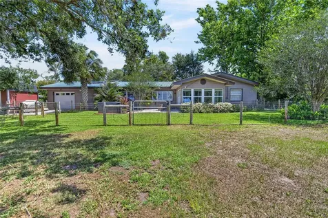 5401 674 Highway Wimauma FL 33598