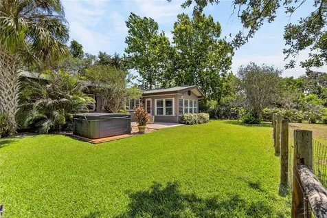 5401 674 Highway Wimauma FL 33598